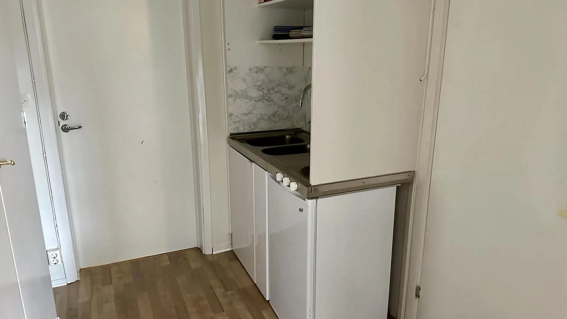 Stockholm City Apartment 0*,
